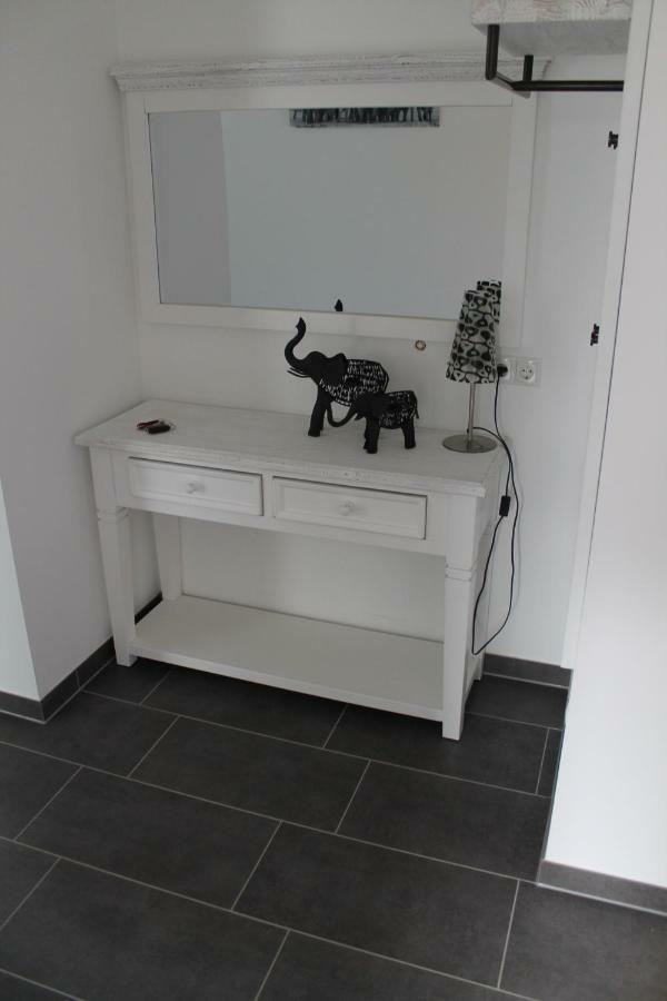 Ferienwohnung Ida Polch Exteriör bild